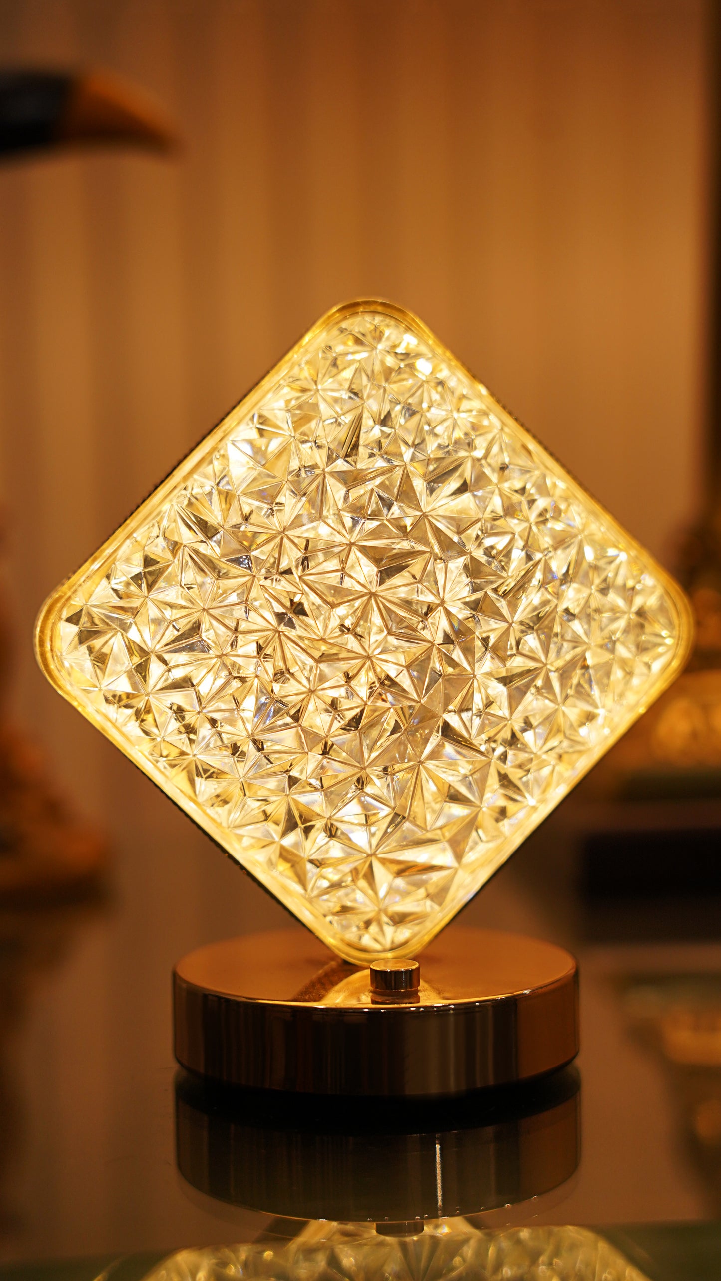 Illume Prism Lamp – 3-Color Touch LED (6")